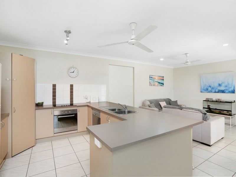 42 Monterey Street, Kewarra Beach QLD 4879