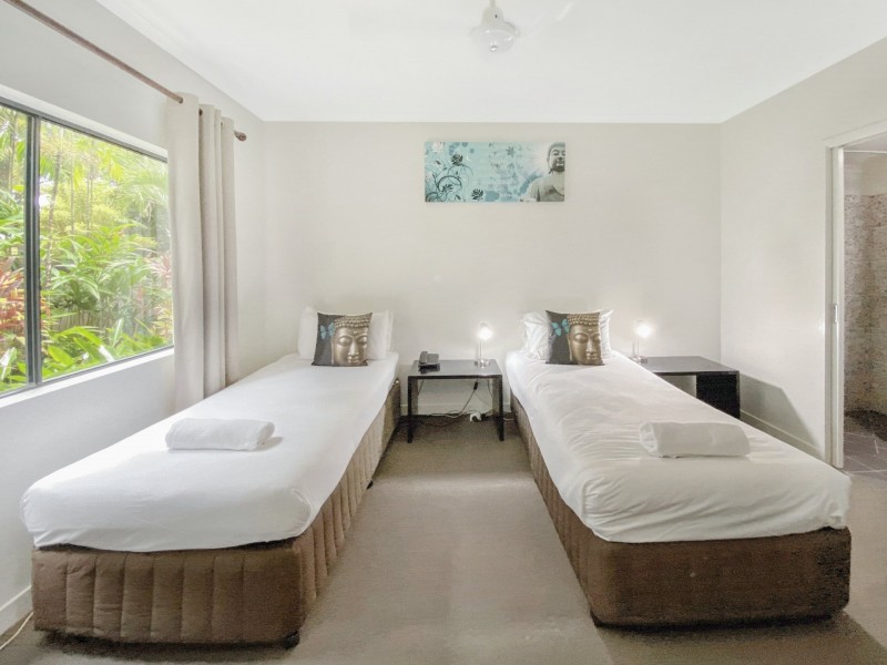 23/81-85 Cedar Road, Palm Cove QLD 4879