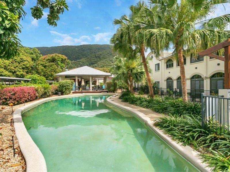 17/81-85 Cedar Road, Palm Cove QLD 4879