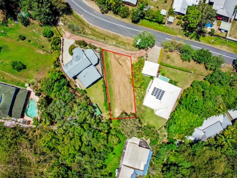 16 Lake Morris Road, Kanimbla QLD 4870