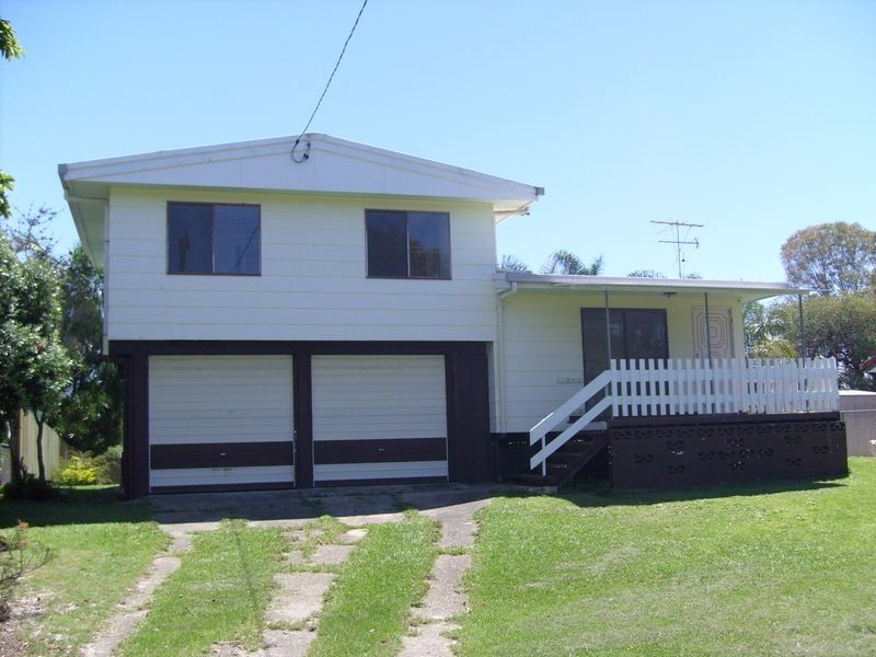 20 Bishop Lane, Beachmere QLD 4510