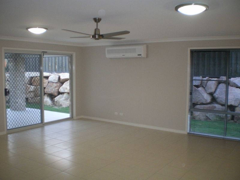 36 Severn Crescent, North Lakes QLD 4509