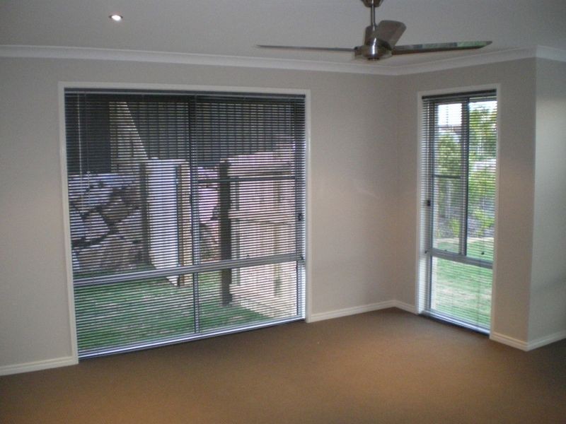 36 Severn Crescent, North Lakes QLD 4509