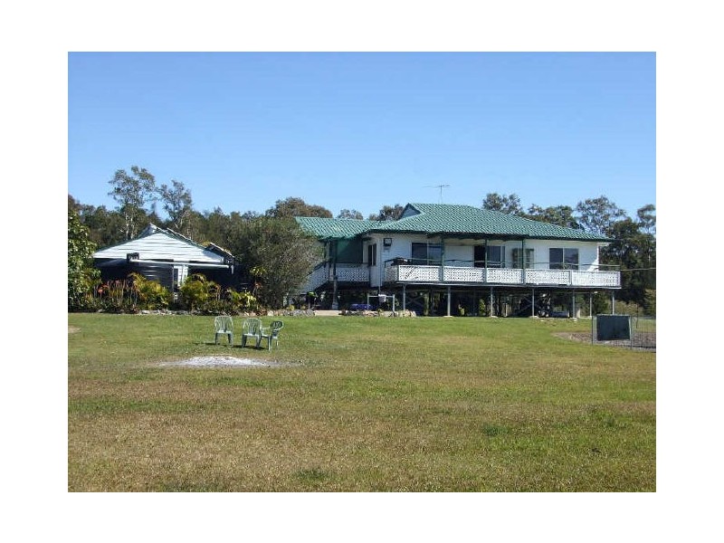 280 Wallace Road, Beachmere QLD 4510