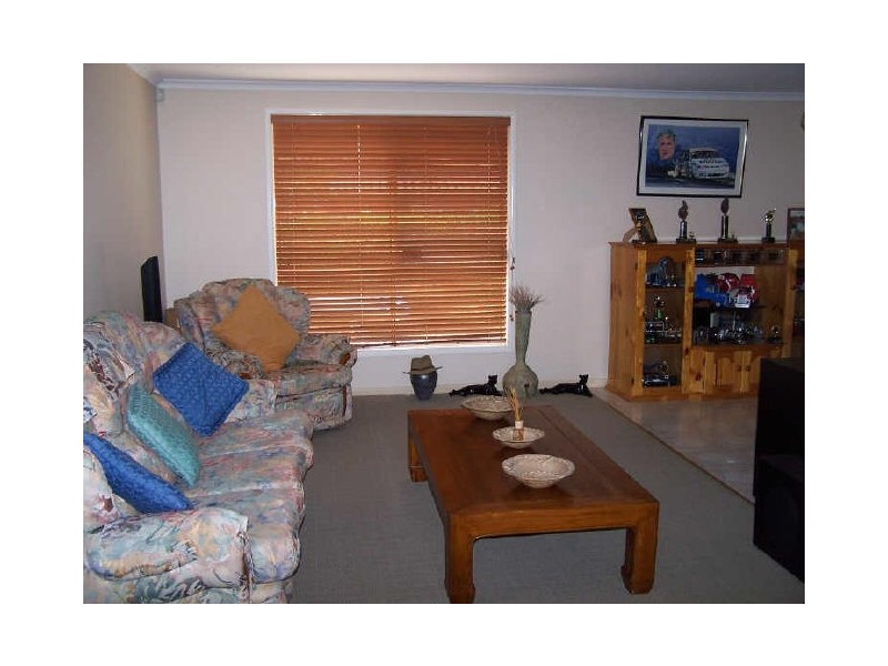 5 Brisbane Crescent, Deception Bay QLD 4508