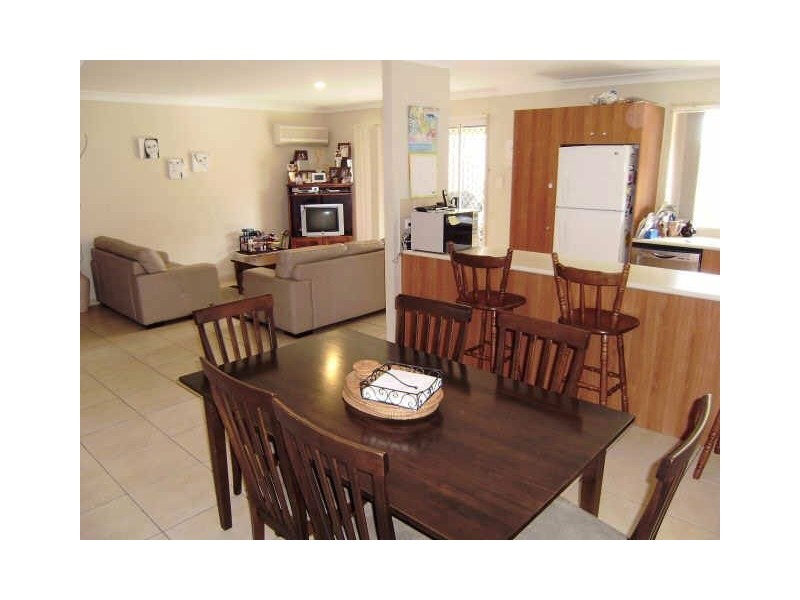 98/1 Coelia Court, Carrara QLD 4211
