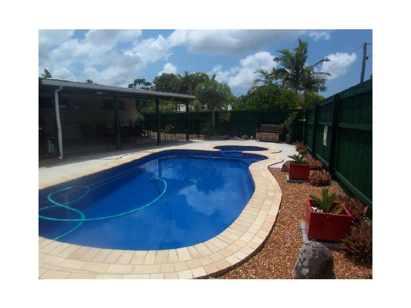 1 Harry Court, Morayfield QLD 4506