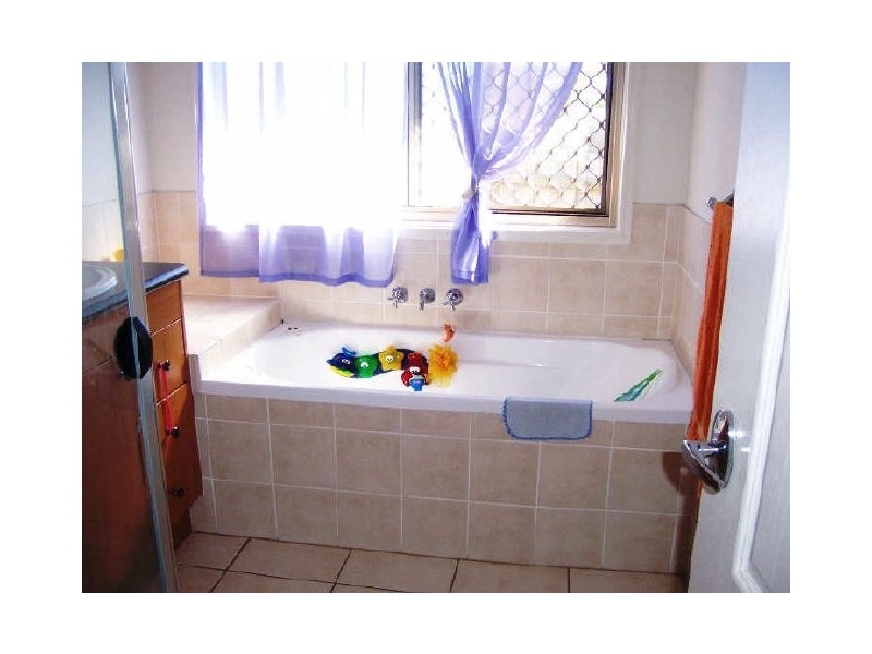 25 Borumba Court, Narangba QLD 4504