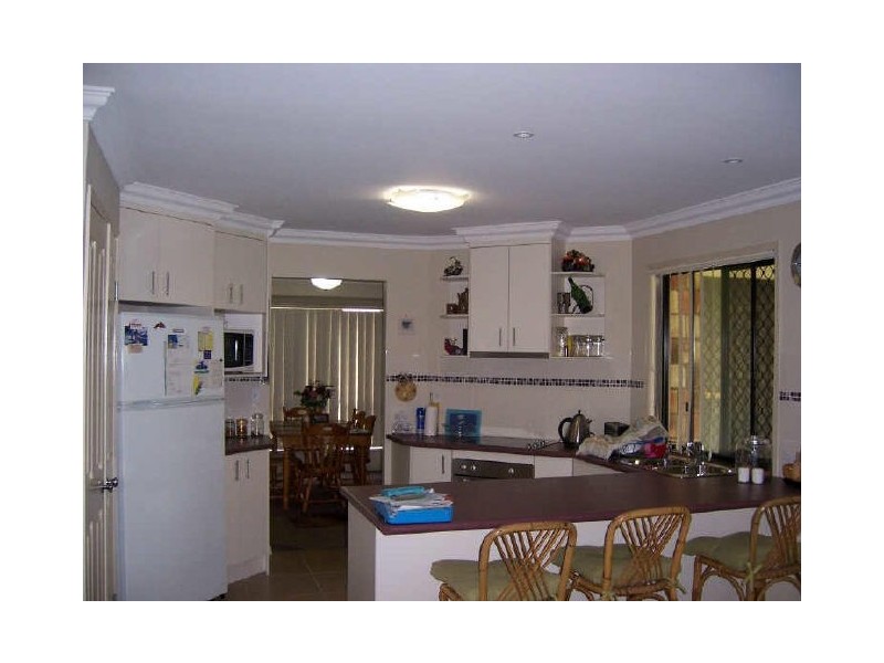 16 Allister Crescent, Rothwell QLD 4022