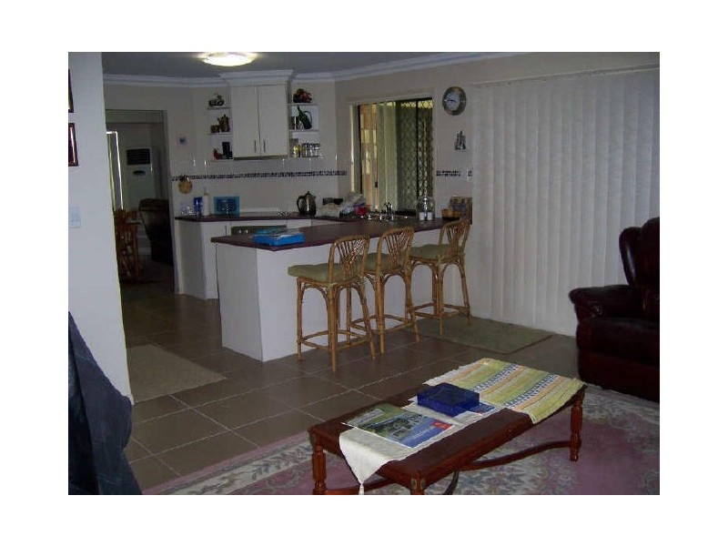 16 Allister Crescent, Rothwell QLD 4022