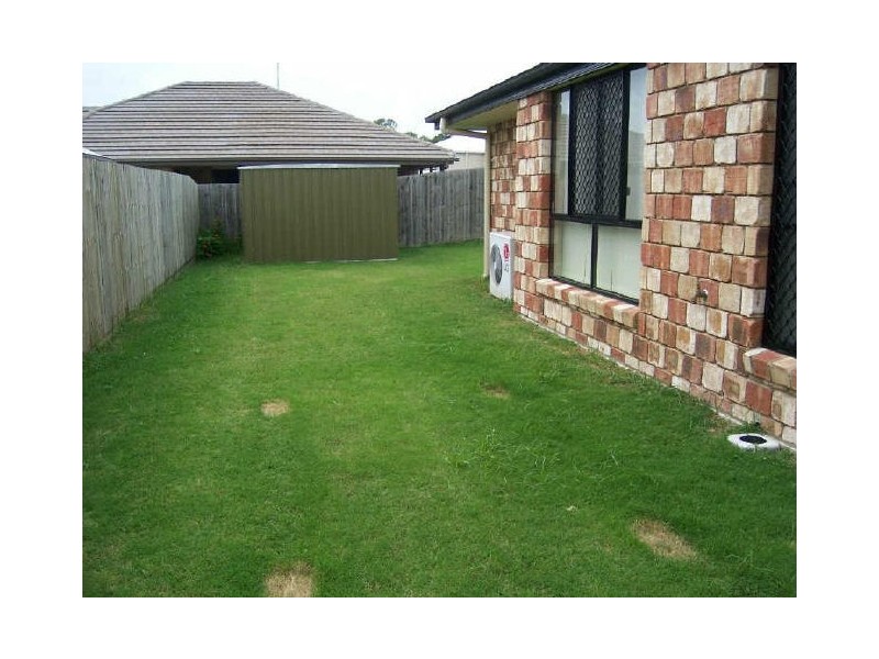 16 Allister Crescent, Rothwell QLD 4022