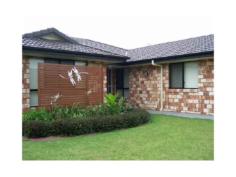 16 Allister Crescent, Rothwell QLD 4022