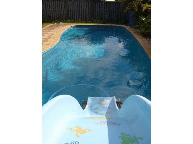 10 Whitfield Court, Narangba QLD 4504
