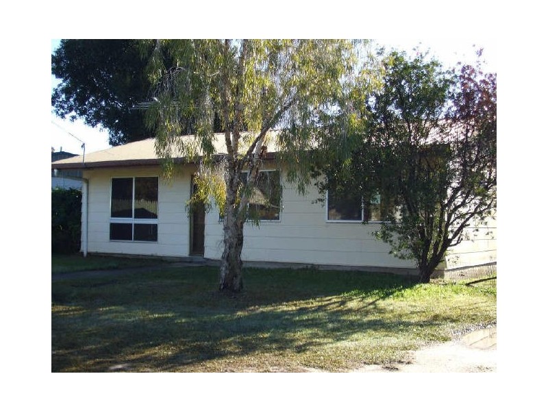 7 Gilbert Street, Caboolture QLD 4510