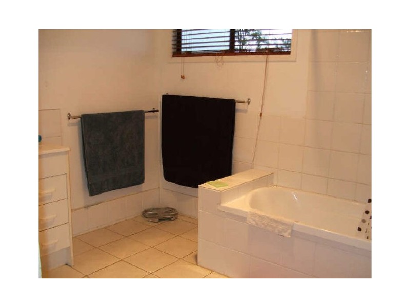 17 Portland Street, Morayfield QLD 4506