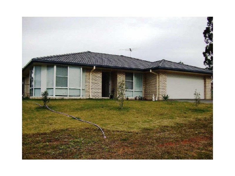 2-4 Riesling Court, Morayfield QLD 4506