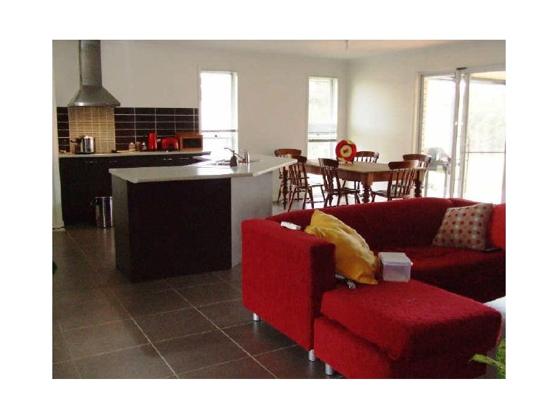 2-4 Riesling Court, Morayfield QLD 4506