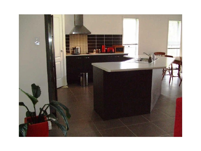 2-4 Riesling Court, Morayfield QLD 4506