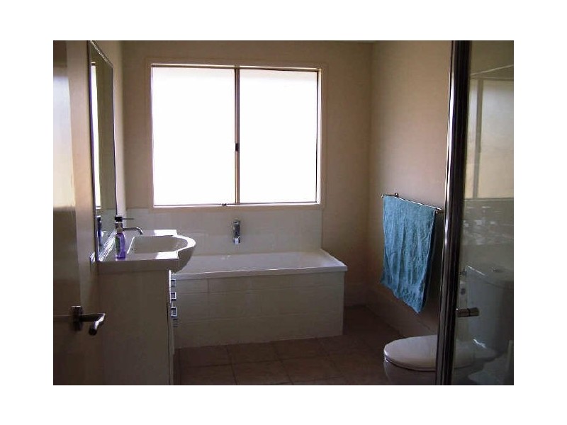 10 Kernel Road, Narangba QLD 4504