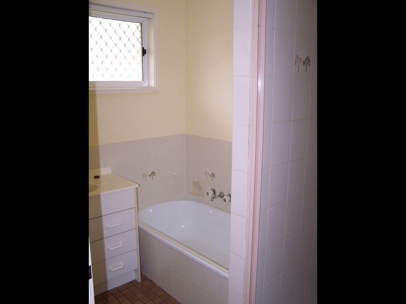 2/12 Strauss Court, Burpengary QLD 4505