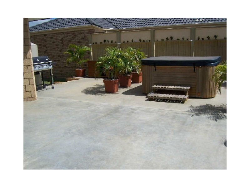 50 MacDonald Drive, Narangba QLD 4504