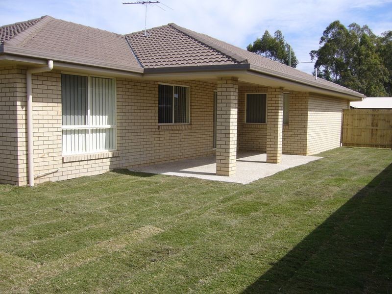 17 Adelaide Drive, Caboolture South QLD 4510