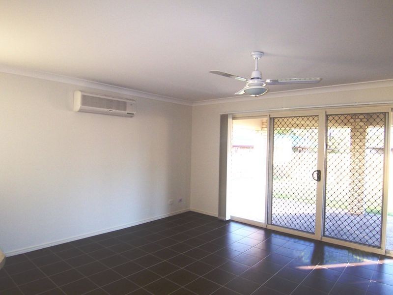 17 Wombat Place, Morayfield QLD 4506