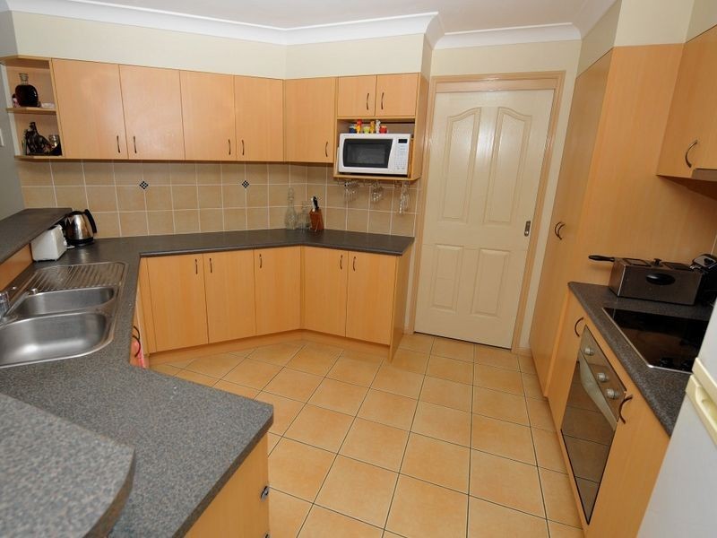 30 Sturt Street, Morayfield QLD 4506