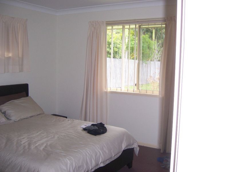 5 Hinkler Court, Morayfield QLD 4506