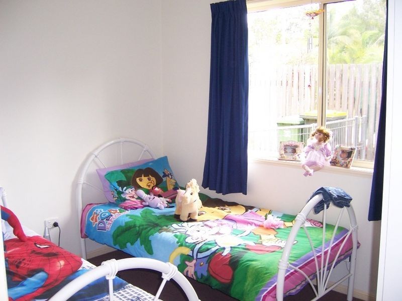 5 Hinkler Court, Morayfield QLD 4506
