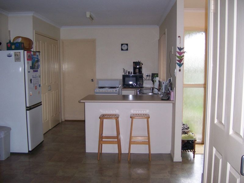 4 Farrer Court, Morayfield QLD 4506