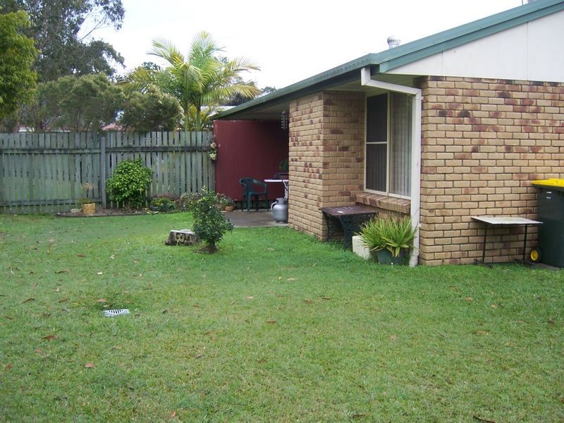 4 Farrer Court, Morayfield QLD 4506