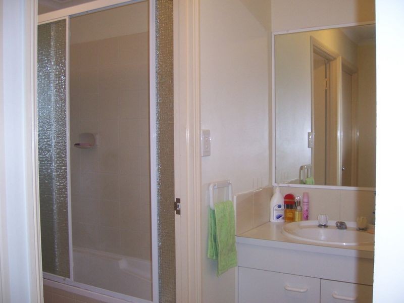 4 Farrer Court, Morayfield QLD 4506