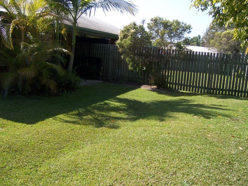 4 Farrer Court, Morayfield QLD 4506
