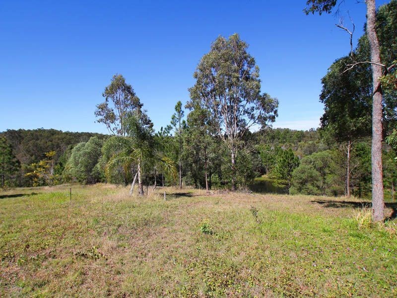 1 Mountain View Road, Moorina QLD 4506