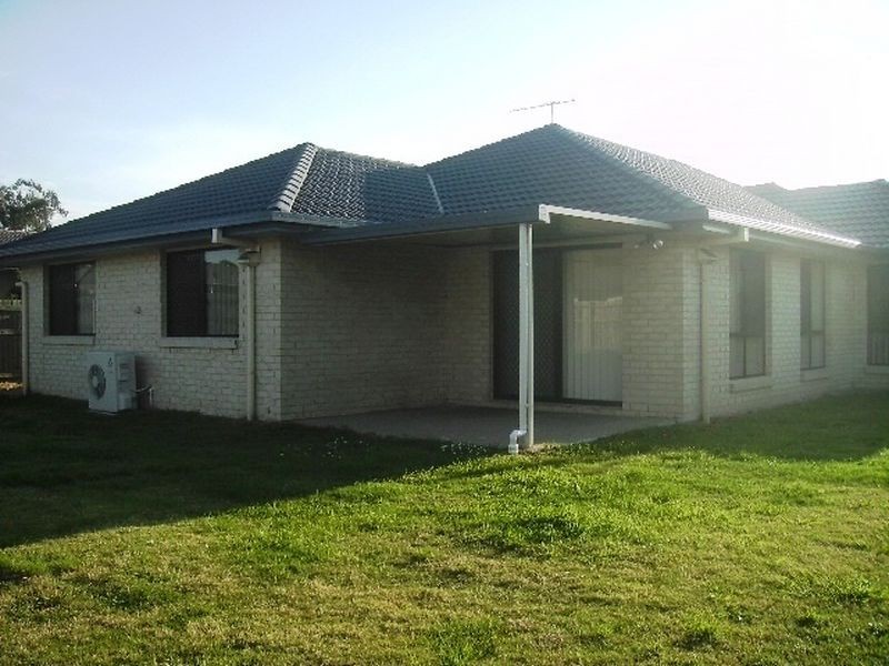 33 Kimberley Drive, Burpengary QLD 4505
