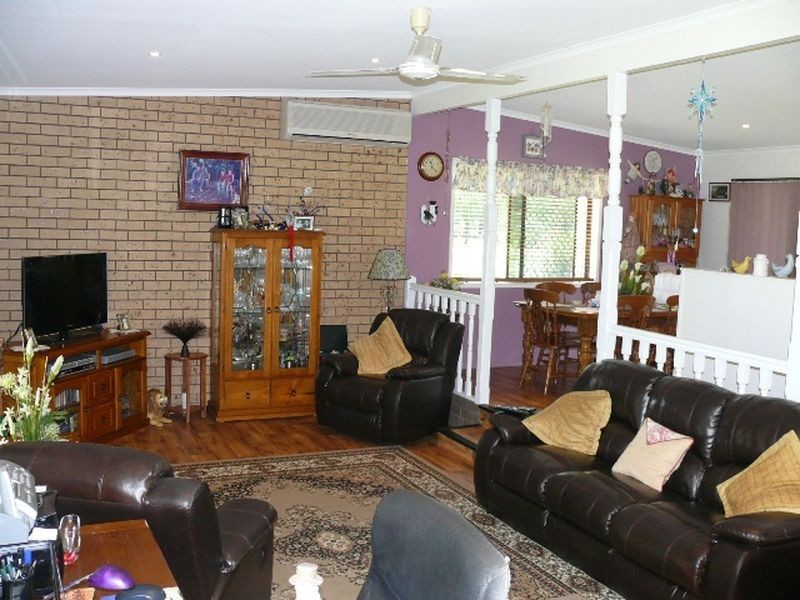 2 Carlisle Street, Morayfield QLD 4506