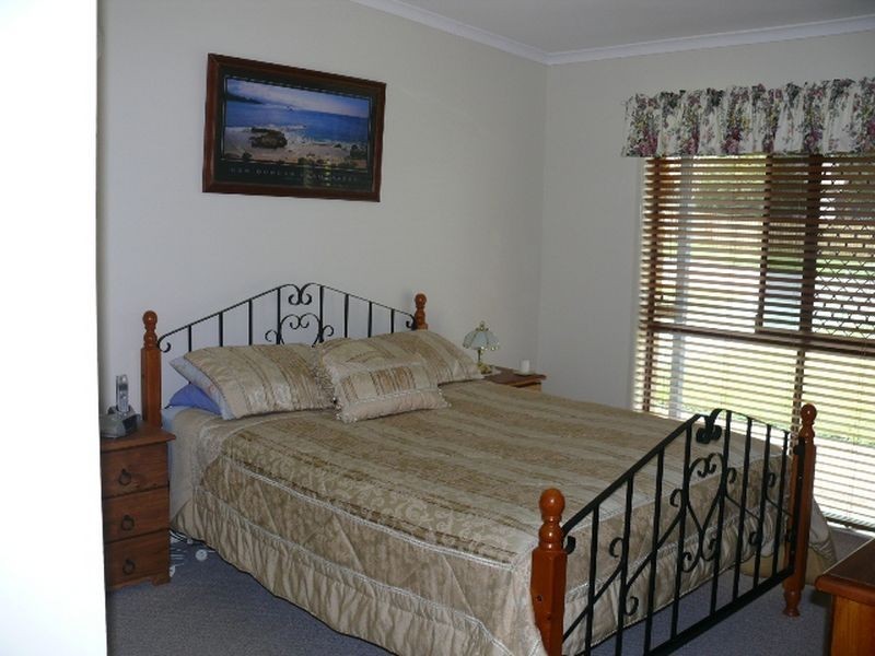 2 Carlisle Street, Morayfield QLD 4506