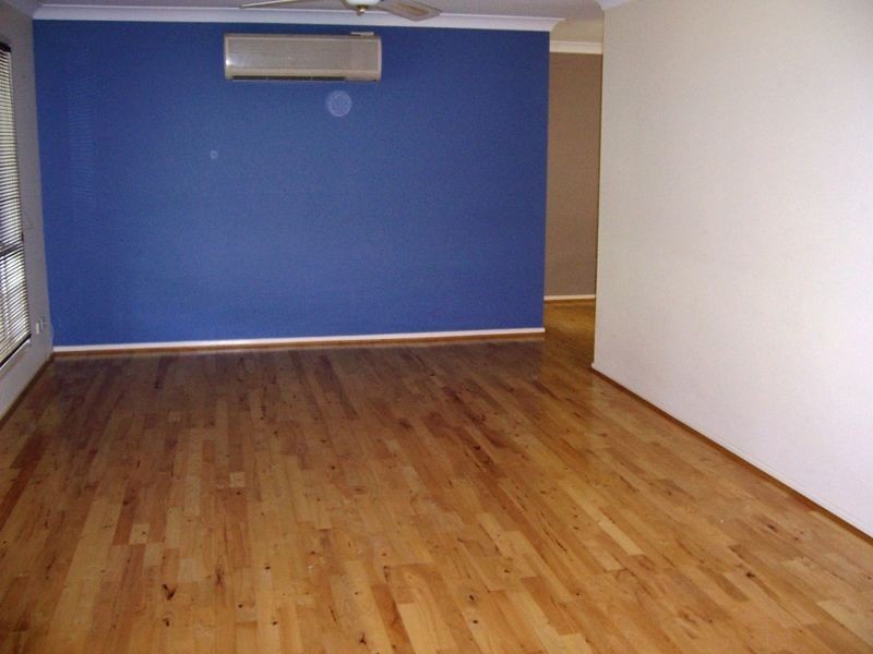 30 Sir Dapper Drive, Burpengary QLD 4505