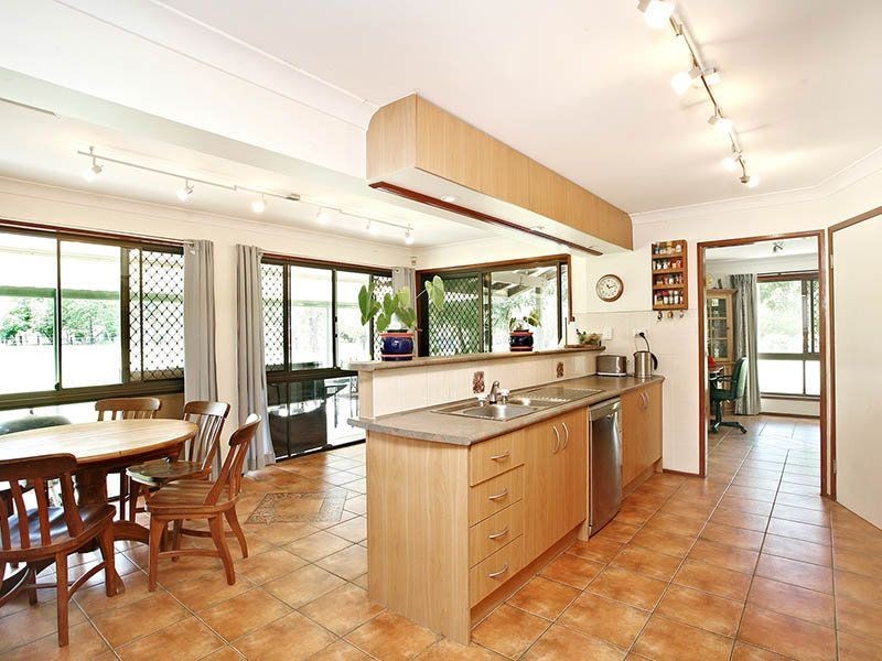 324 Old Bay Road, Burpengary QLD 4505