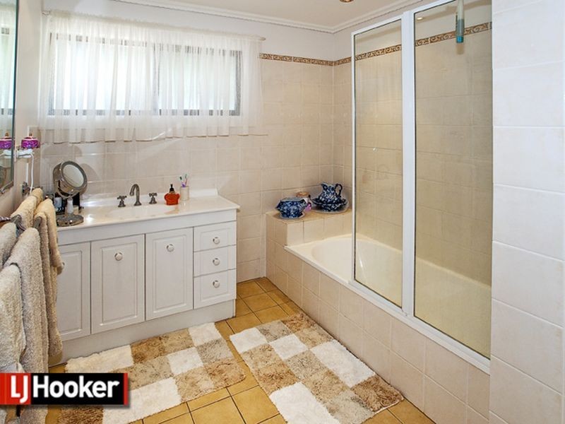 10 Caribbean Court, Deception Bay QLD 4508