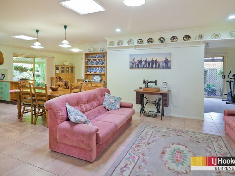 8 Brolga Avenue, Kallangur QLD 4503