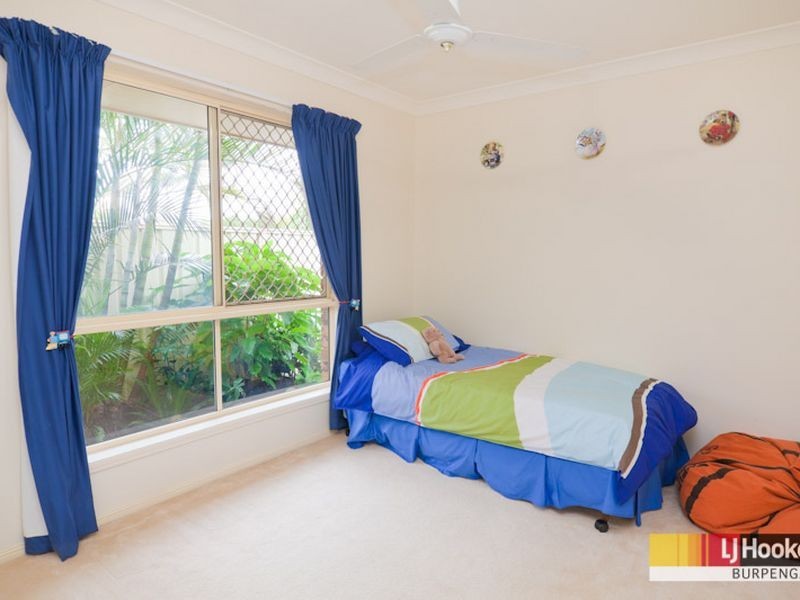8 Brolga Avenue, Kallangur QLD 4503