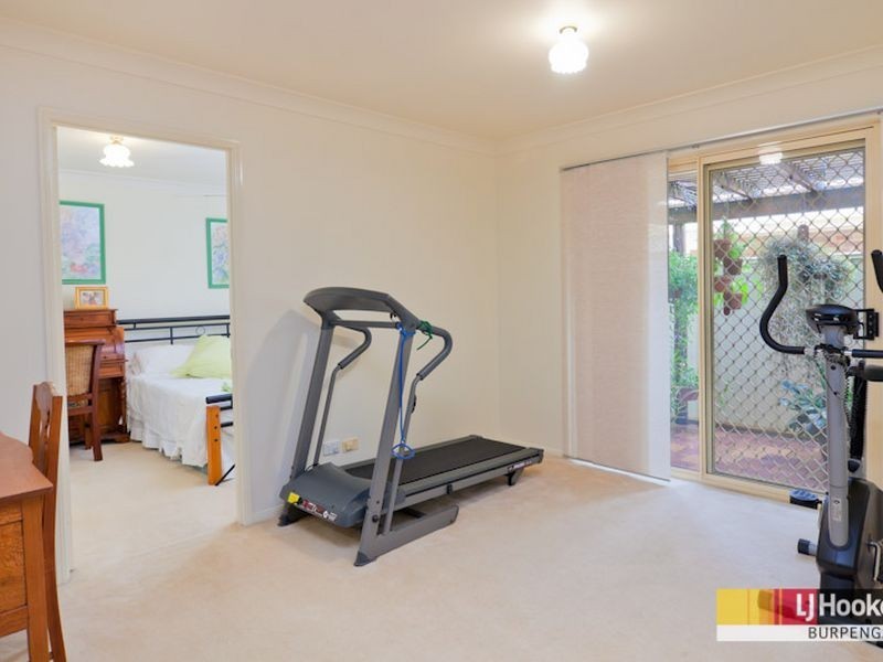 8 Brolga Avenue, Kallangur QLD 4503