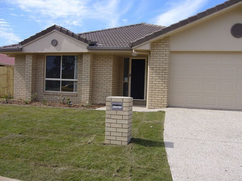 17 Adelaide Drive, Caboolture South QLD 4510