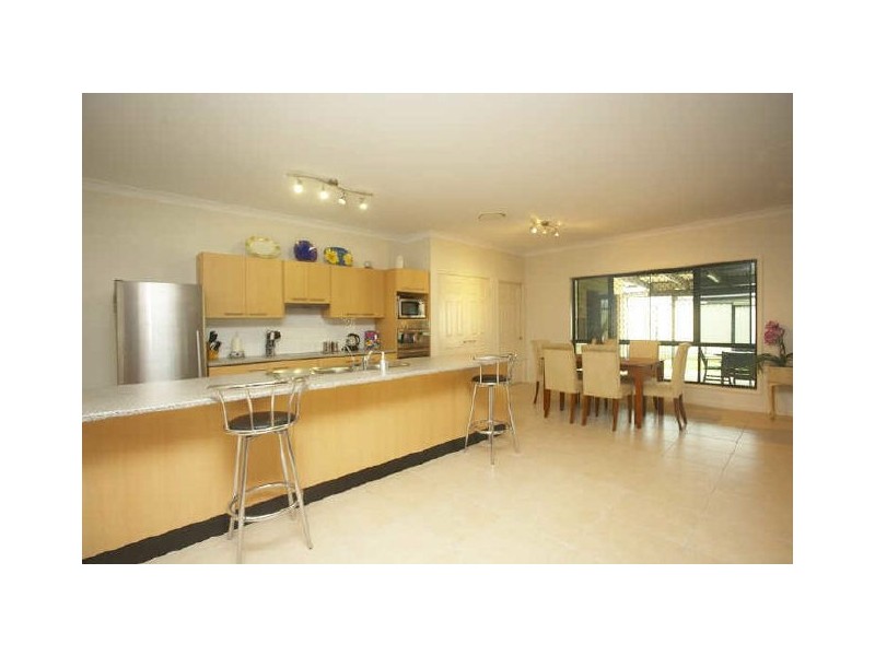 17 Geneva Crescent, Narangba QLD 4504