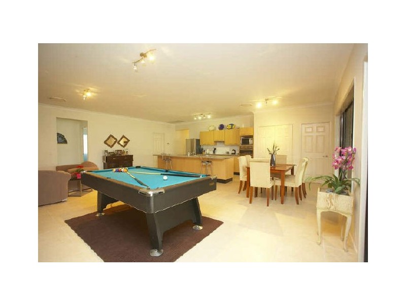 17 Geneva Crescent, Narangba QLD 4504