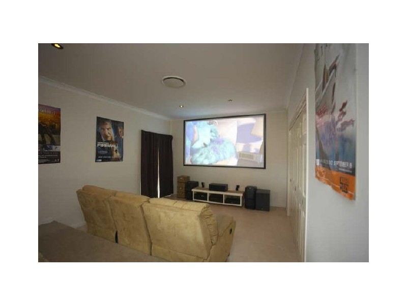 17 Geneva Crescent, Narangba QLD 4504