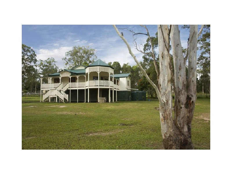 131 Clark Road, Morayfield QLD 4506