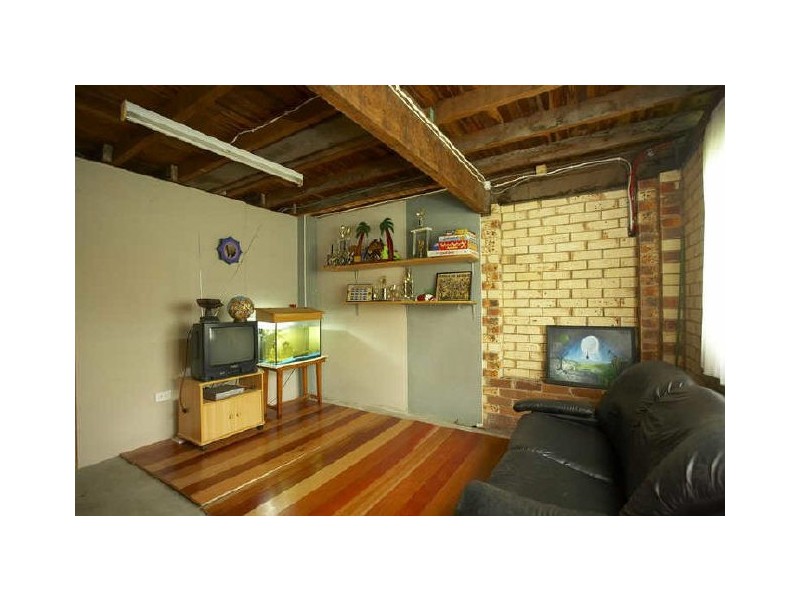 27 Henderson Road, Burpengary QLD 4505